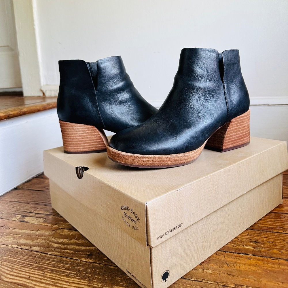 Kork-Ease Rubi Platform Bootie Size 9.5